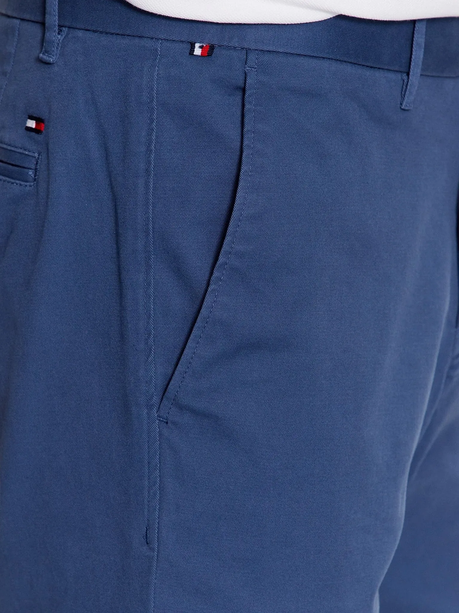 Ανδρικό παντελόνι 1985 COLLECTION DENTON FITTED STRAIGHT CHINOS MW0MW25964DBX | MW0MW25964DBX