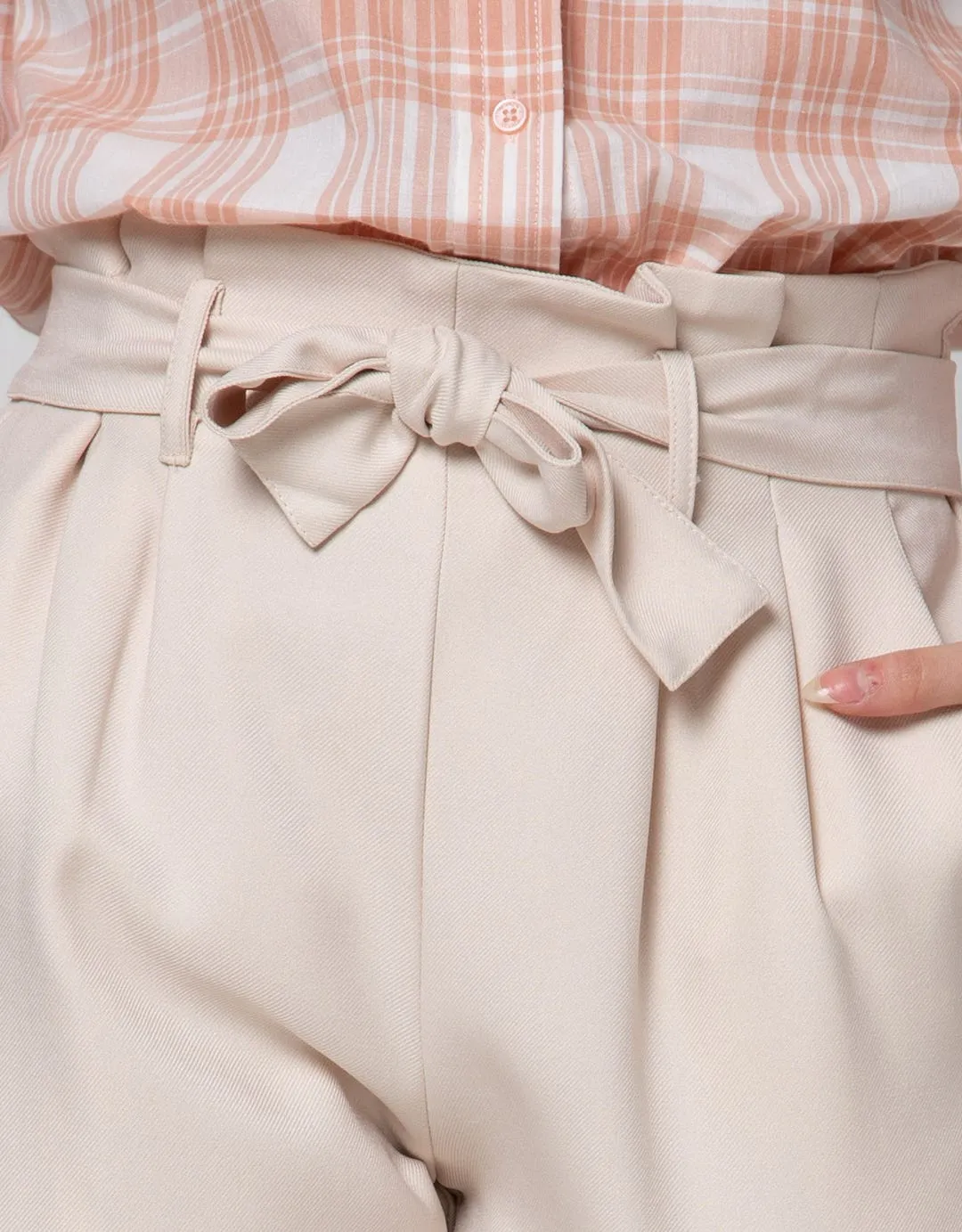 Annisa Celana Ankle Paperbag Tapered Self Tie Pants